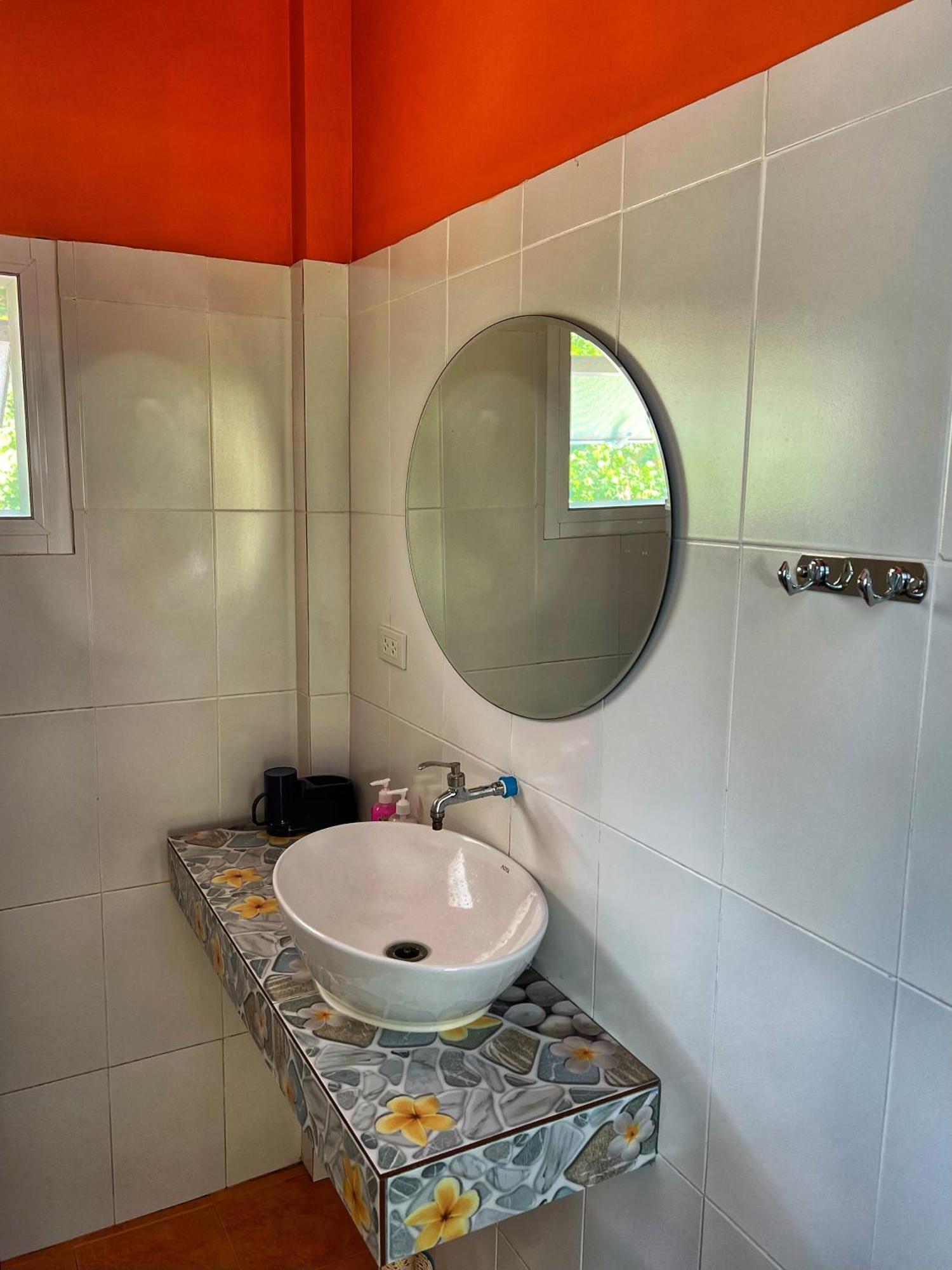 Twocans Resort Kohmak - Sha Koh Mak Værelse billede
